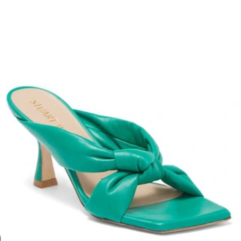 Summer! Stuart Weitzman PLAYA 75 KNOT SANDAL in Lawn Green color and size 7.